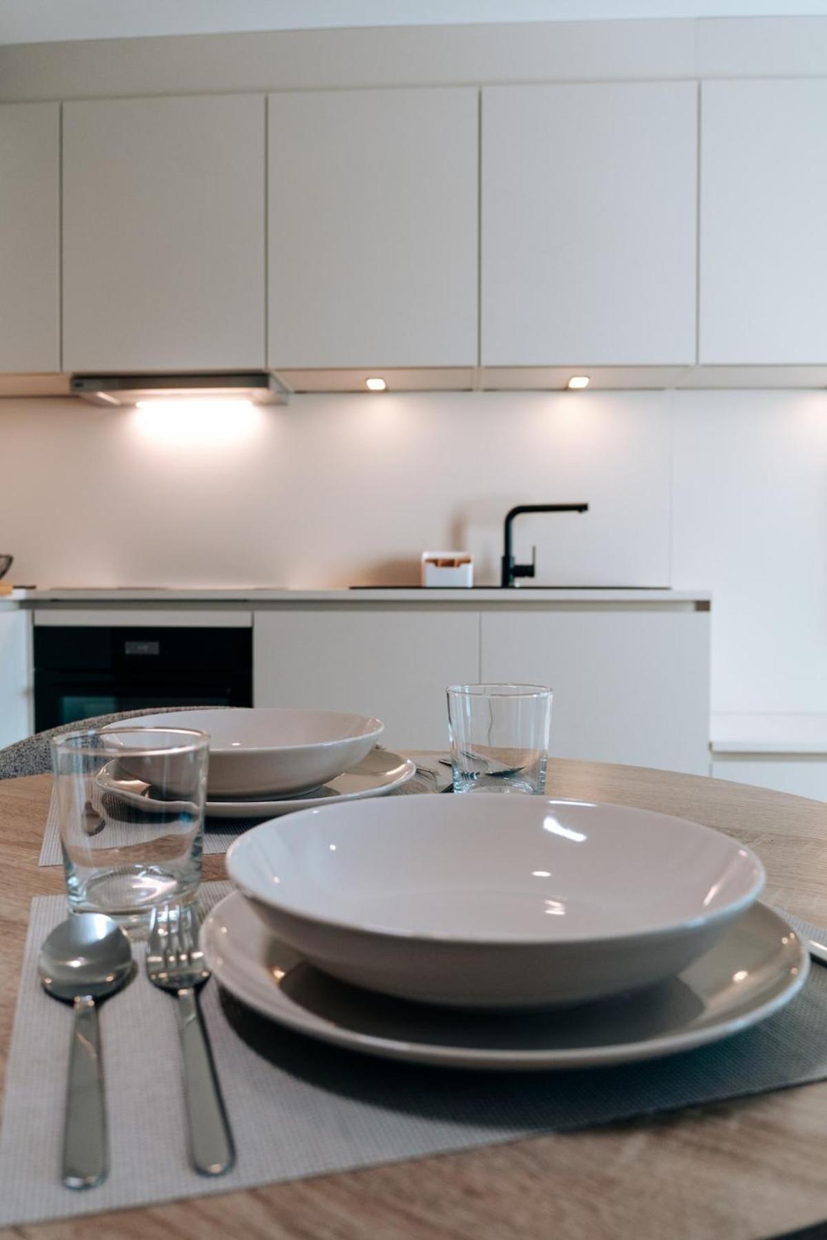 New Modern Near And Gare Lux Apartment *